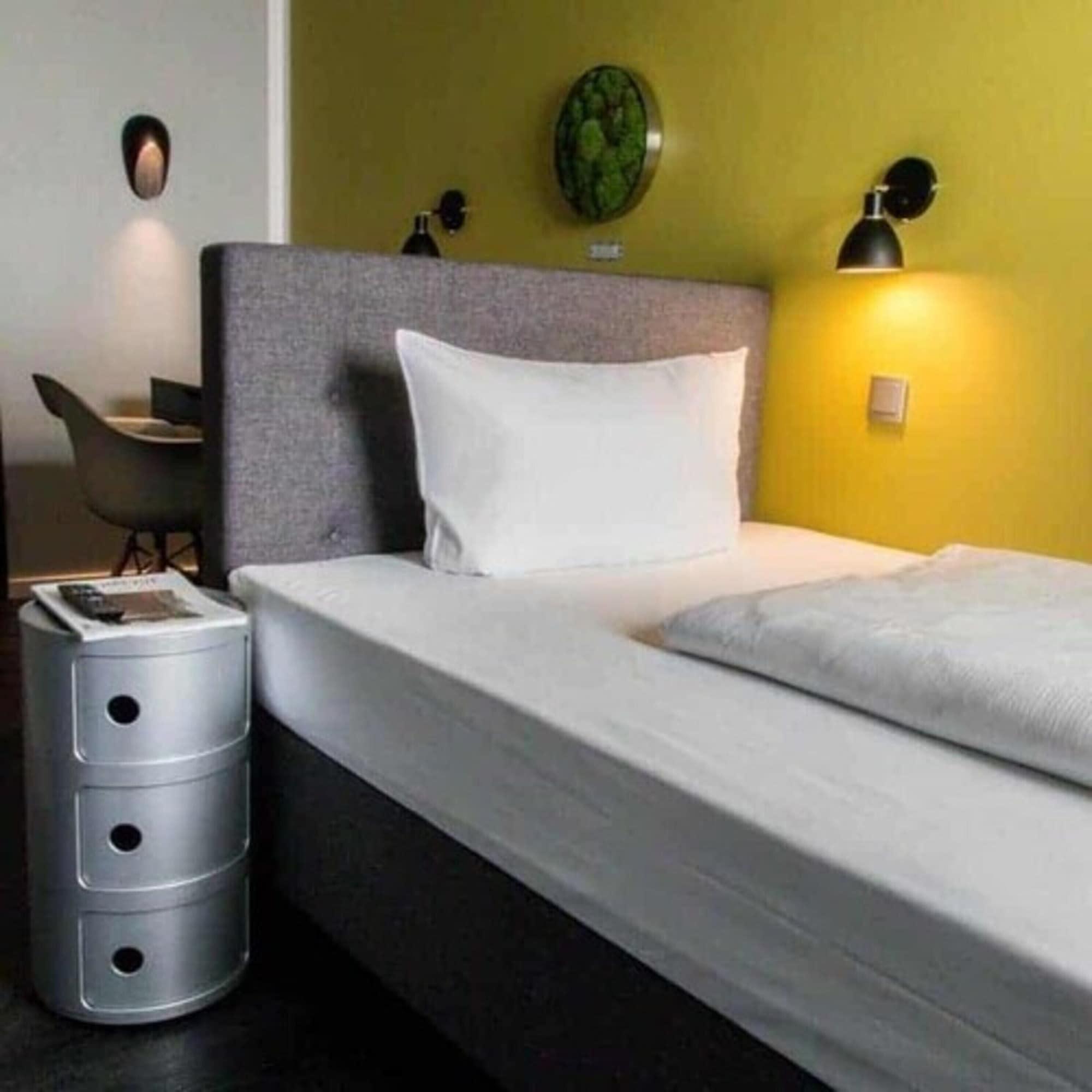 Rugs Hotel Koeln Екстериор снимка